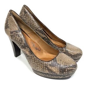 Sofft Heel Pumps Snakeskin Leather Print Size 8 M